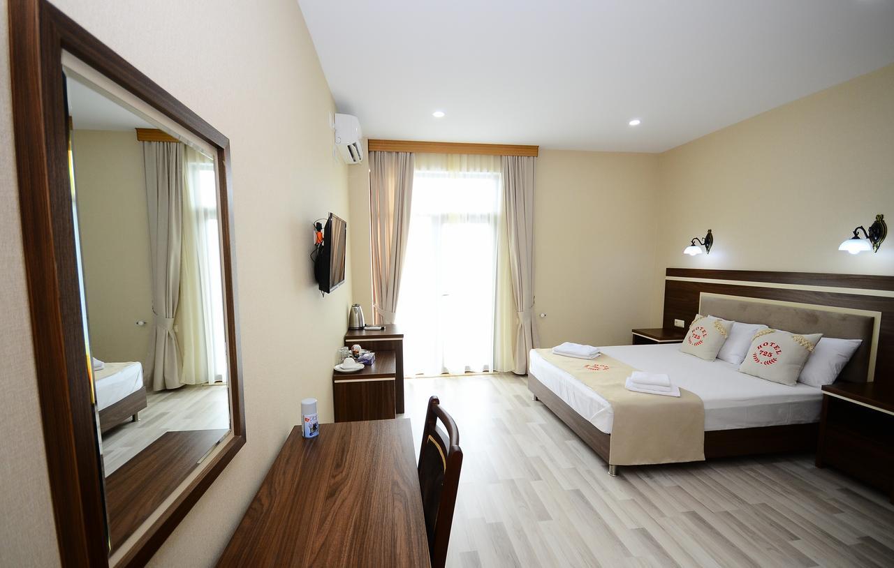 Hotel 725 B Batumi Luaran gambar