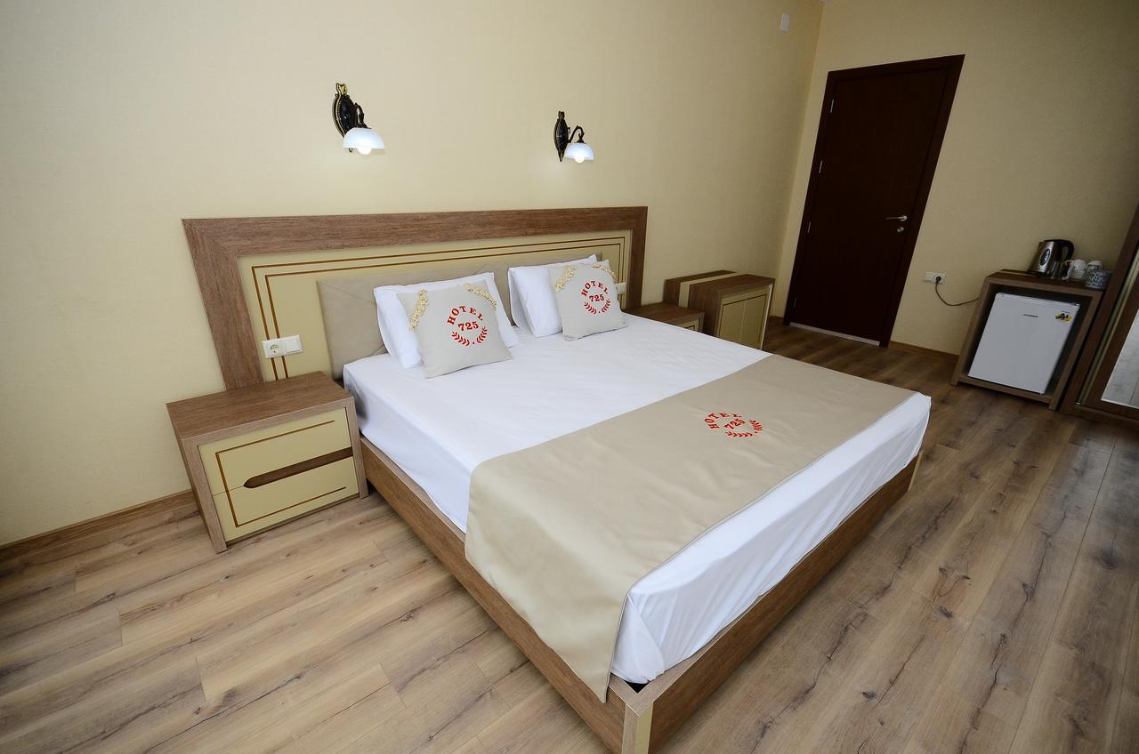 Hotel 725 B Batumi Luaran gambar